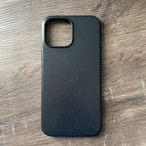 iPhone 12 Pro Max Apple Leather Case